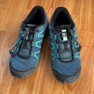 Salomon Boys Speedcross Hiking Trail sneaker Size 1 Harbor Blue